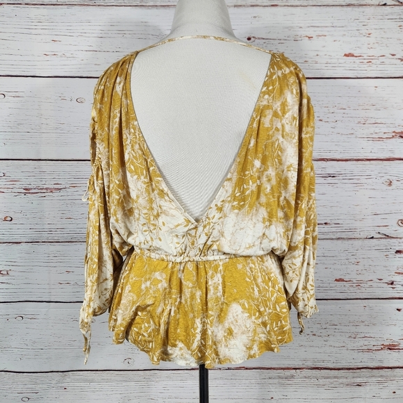 FREE PEOPLE Abracadabra Cold Shoulder Floral Drapey Boho Mustard Yellow Top - Picture 5 of 8